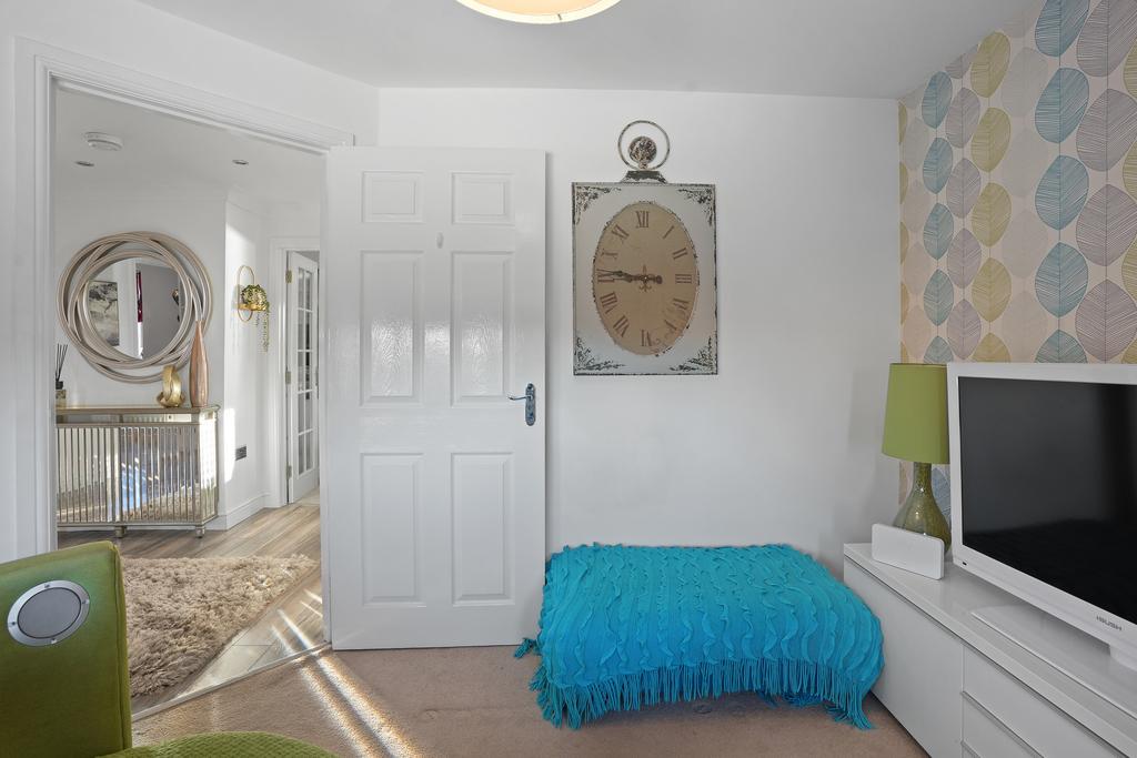 Bedroom 5/Snug