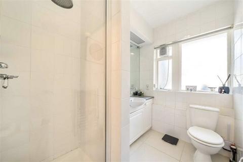 3 bedroom flat to rent, Montrose Court, Princes Gate, London, Kensington