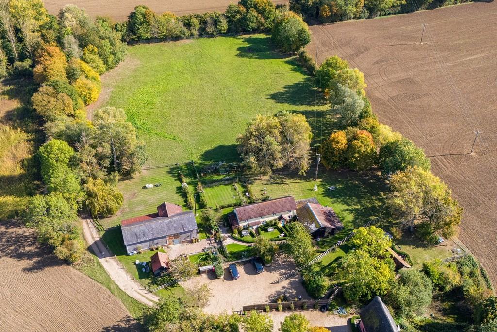 1440px-Upper Langdales Cottages-2