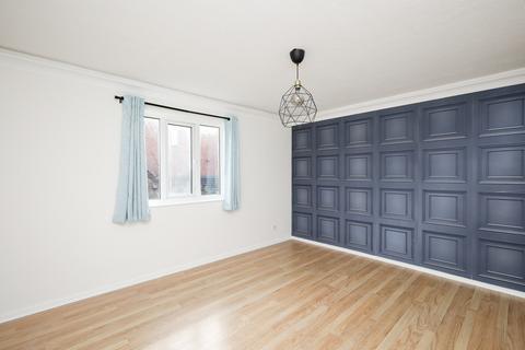 1 bedroom apartment for sale, Price Way, Hampton