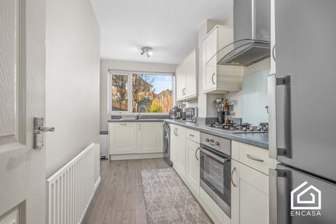 3 bedroom semi-detached house for sale, Clay Lane, South Yardley
