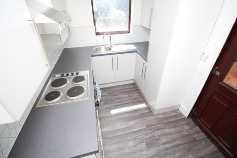 3 bedroom end of terrace house to rent, Crossgate, Mexborough S64