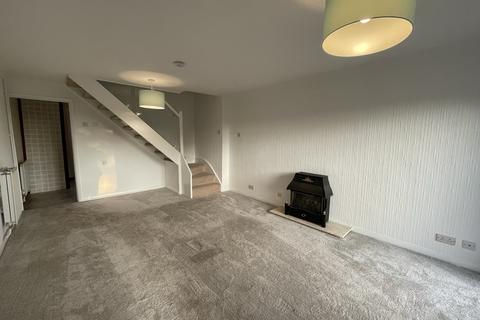 2 bedroom end of terrace house to rent, Messack Close, Falmouth TR11