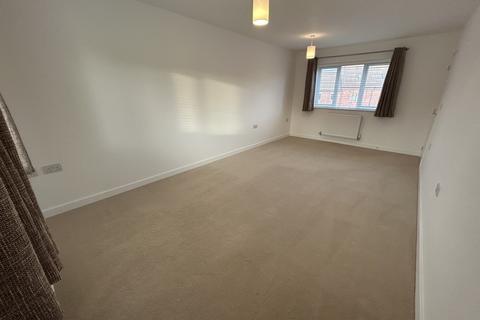 2 bedroom house to rent, Cedar Close, Exeter EX5