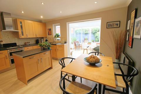 3 bedroom semi-detached house for sale, Broad Meadow, Wigston