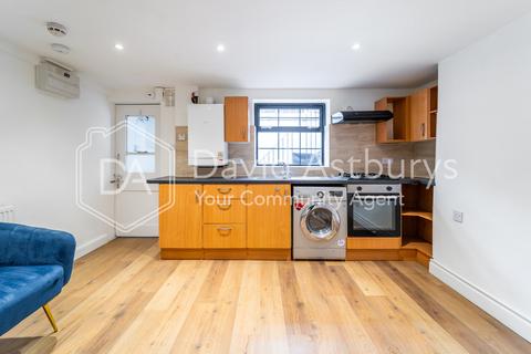 1 bedroom flat to rent, Caledonian Road, Islington
