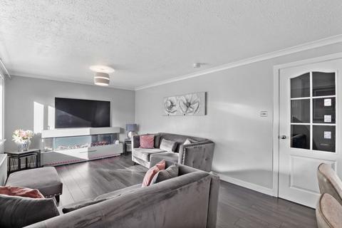 3 bedroom end of terrace house for sale, Alberta Avenue, Livingston, EH54