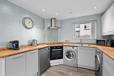 3 bedroom end of terrace house for sale, Alberta Avenue, Livingston, EH54