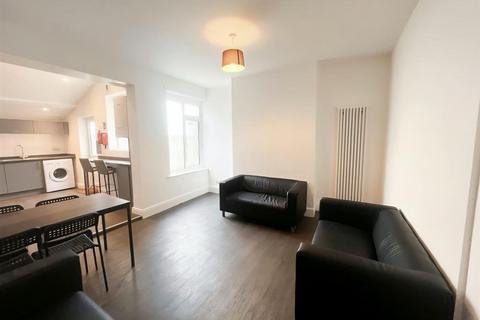 7 bedroom house share to rent, Ash Road, Bristol