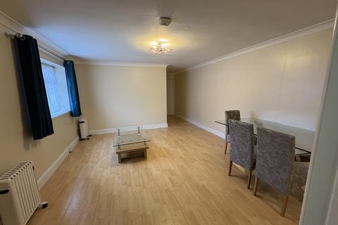 undefined, Norwood Gardens, Southall