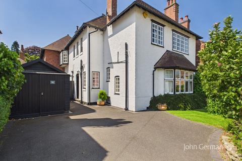 4 bedroom detached house for sale, Scalpcliffe Road, Burton-on-Trent