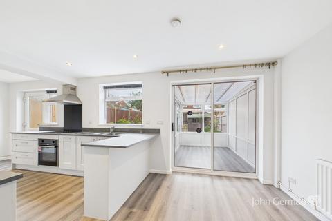 3 bedroom semi-detached house for sale, Hurstmead Drive, Stafford