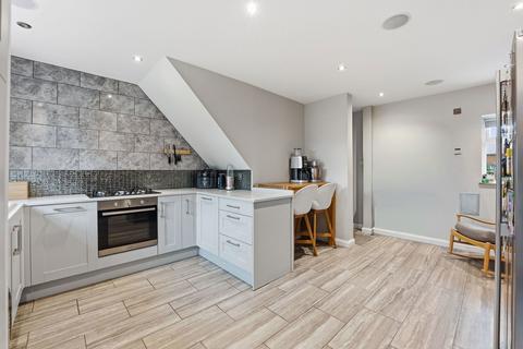 3 bedroom terraced house for sale, Hoe View Road, Cropwell Bishop, Nottingham, NG12 3DE