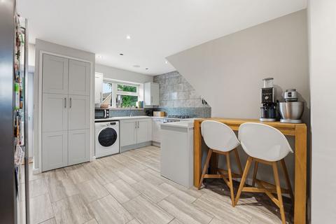 3 bedroom terraced house for sale, Hoe View Road, Cropwell Bishop, Nottingham, NG12 3DE