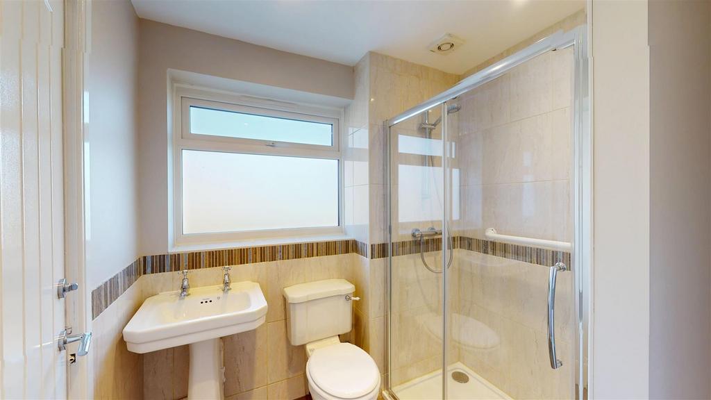 Monkmoore Crescent 16, Shower room.jpg