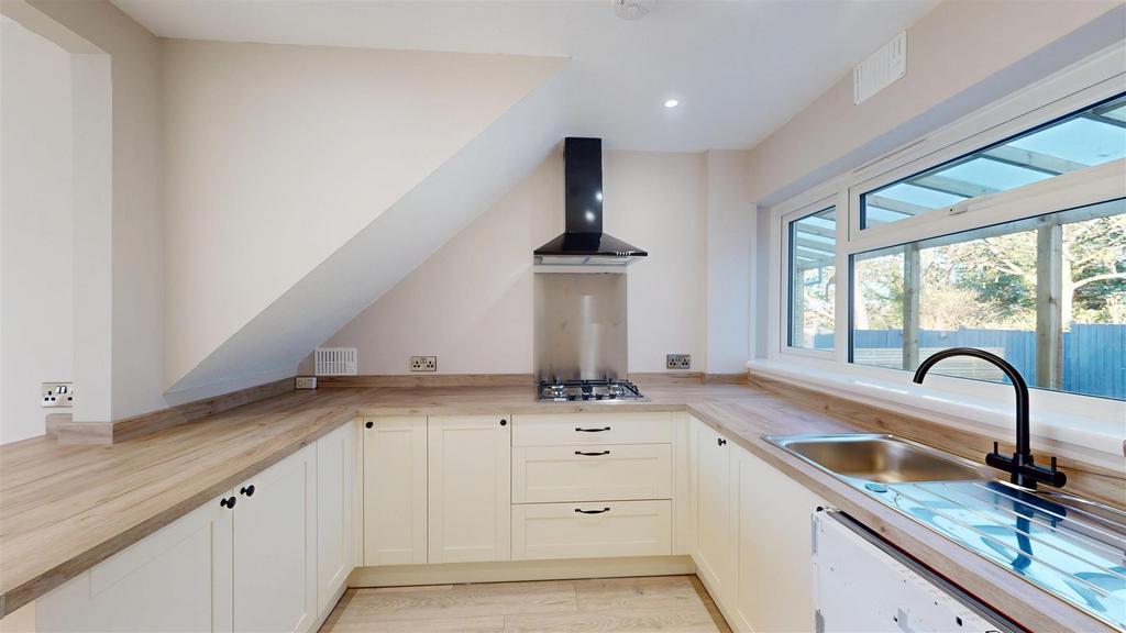 Monkmoore Crescent 16, Kitchen.jpg