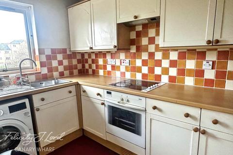 2 bedroom apartment to rent, Taeping Street, LONDON