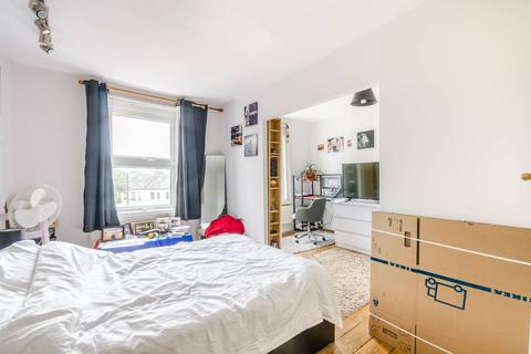 Battersea Park Road, Clapham Junction, London, SW11