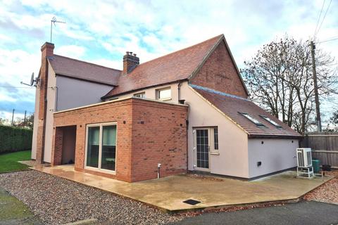 4 bedroom detached house for sale, Stockwood, Redditch, B96