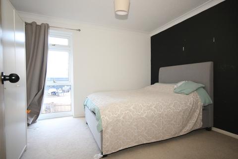 undefined, Knaphill, Woking GU21