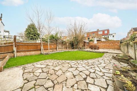 undefined, Kings Avenue, London SW4