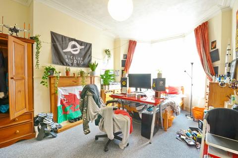 undefined, Brynland Avenue, Bristol BS7