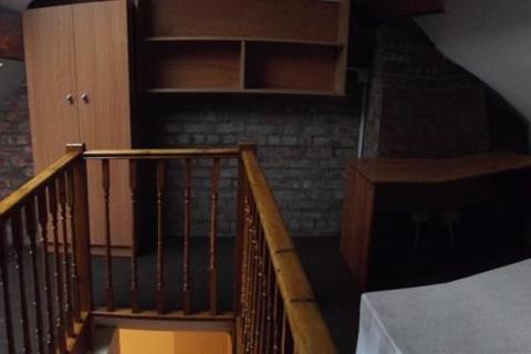 6 bedroom house to rent, Old hall Lane Fallowfield, Manchester M14