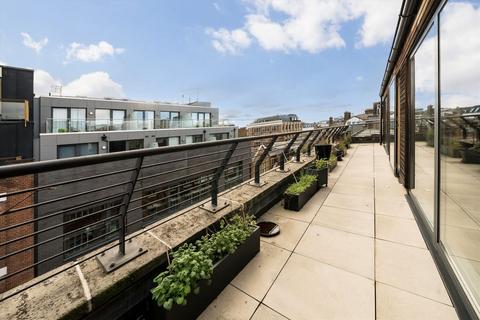 undefined, Great Sutton Street, London EC1V
