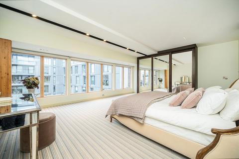 undefined, Great Sutton Street, London EC1V