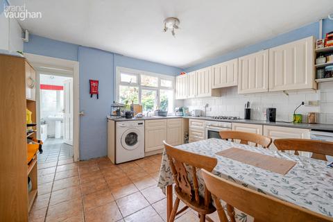 4 bedroom terraced house to rent, Hanover Terrace, East Sussex BN2