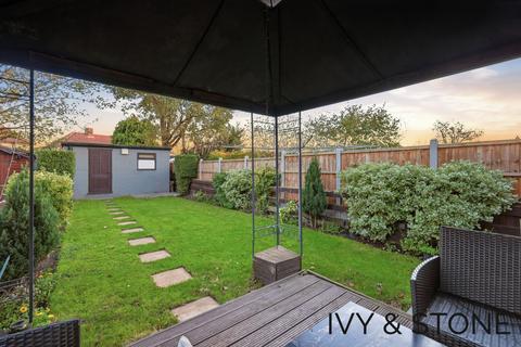 3 bedroom terraced house for sale, Wood Lane, Dagenham, Greater London, RM9