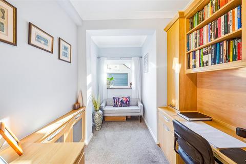 3 bedroom semi-detached house for sale, West Hill Drive, Dartford