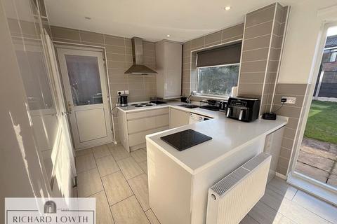 3 bedroom semi-detached house for sale, Curzon Road, Poynton