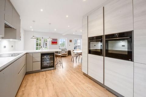 4 bedroom detached house for sale, Whitstable Road, Canterbury