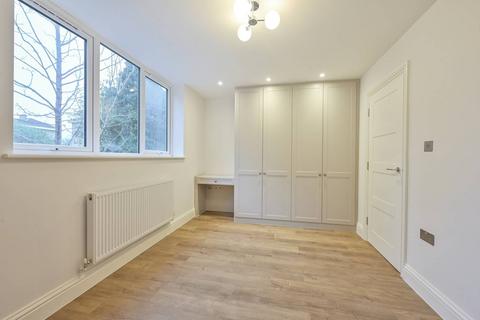 undefined, Levana Close, Southfields, London, SW19