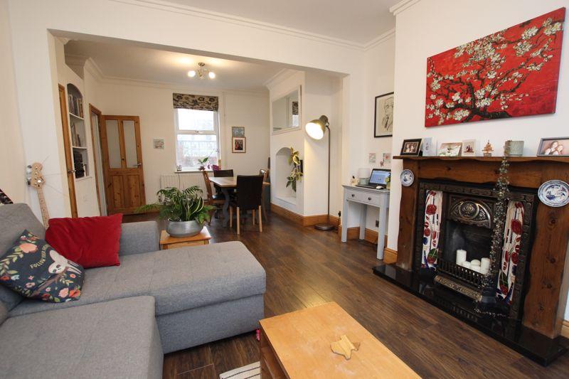 Living dining room