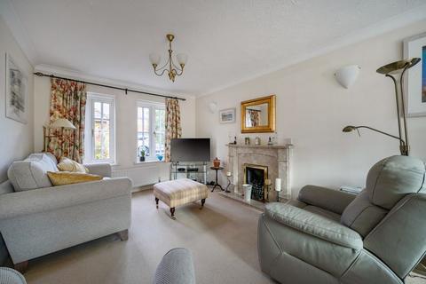 4 bedroom detached house for sale, Little Field, Staplehurst