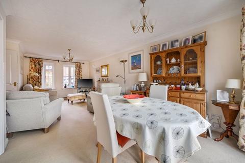 4 bedroom detached house for sale, Little Field, Staplehurst