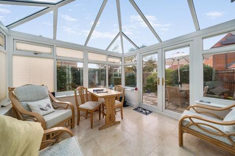 4 bedroom detached house for sale, Little Field, Staplehurst