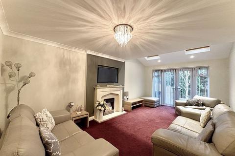 undefined, Charlecote Drive, MILKING BANK, DY1 2GG