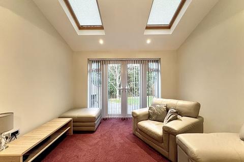 undefined, Charlecote Drive, MILKING BANK, DY1 2GG