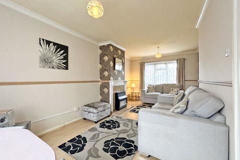 2 bedroom semi-detached house for sale, Hampshire Road, West Bromwich