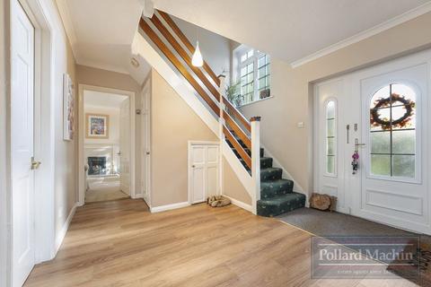 undefined, Briton Hill Road, Sanderstead