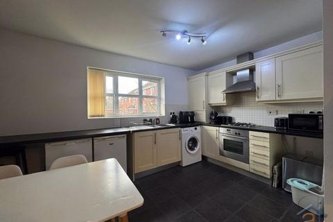 2 bedroom apartment to rent, To Let - Delph Drive, Ormskirk - Available December 2025