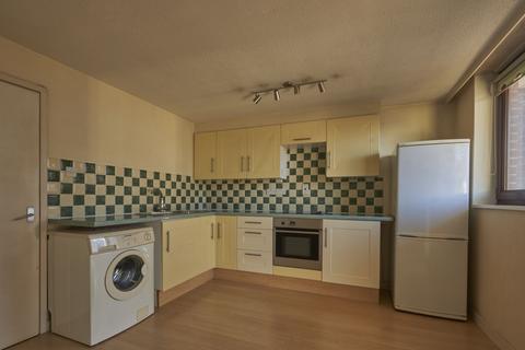 2 bedroom flat to rent, Silver Lane, Exeter