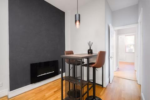 1 bedroom flat for sale, Westcar Lane, Hersham