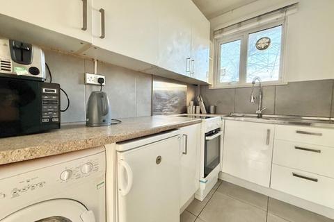 2 bedroom apartment for sale, Walburgh Street, E1