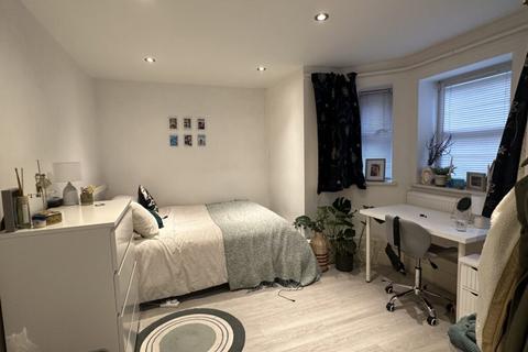 3 bedroom apartment to rent, 399 Wilmslow Road, Withington M20