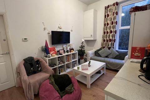 3 bedroom apartment to rent, 399 Wilmslow Road, Withington M20