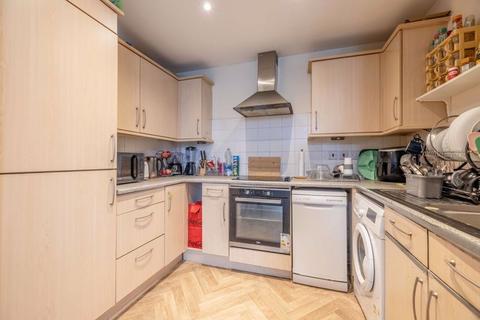 undefined, Bath Road, Slough